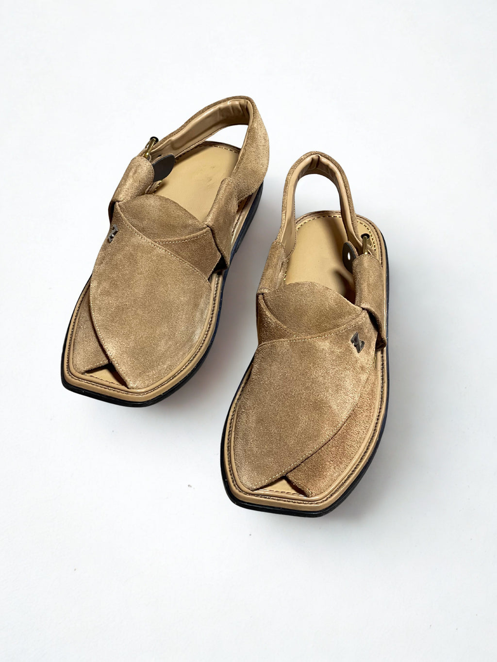 Desert Beige – Suede Peshawari Chapal