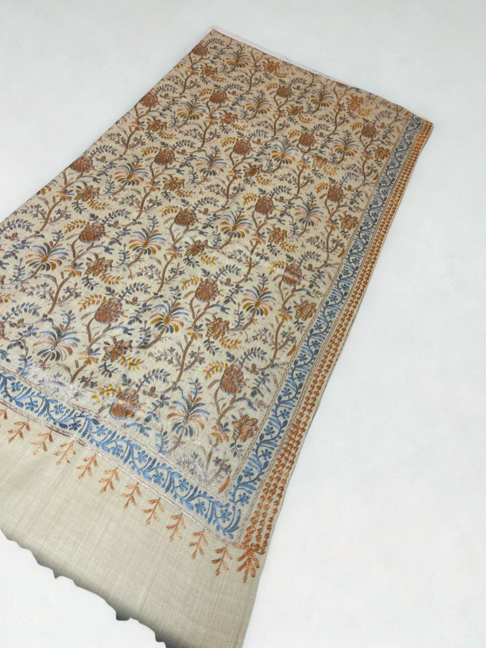 Elegant Floral Pashmina Shawl