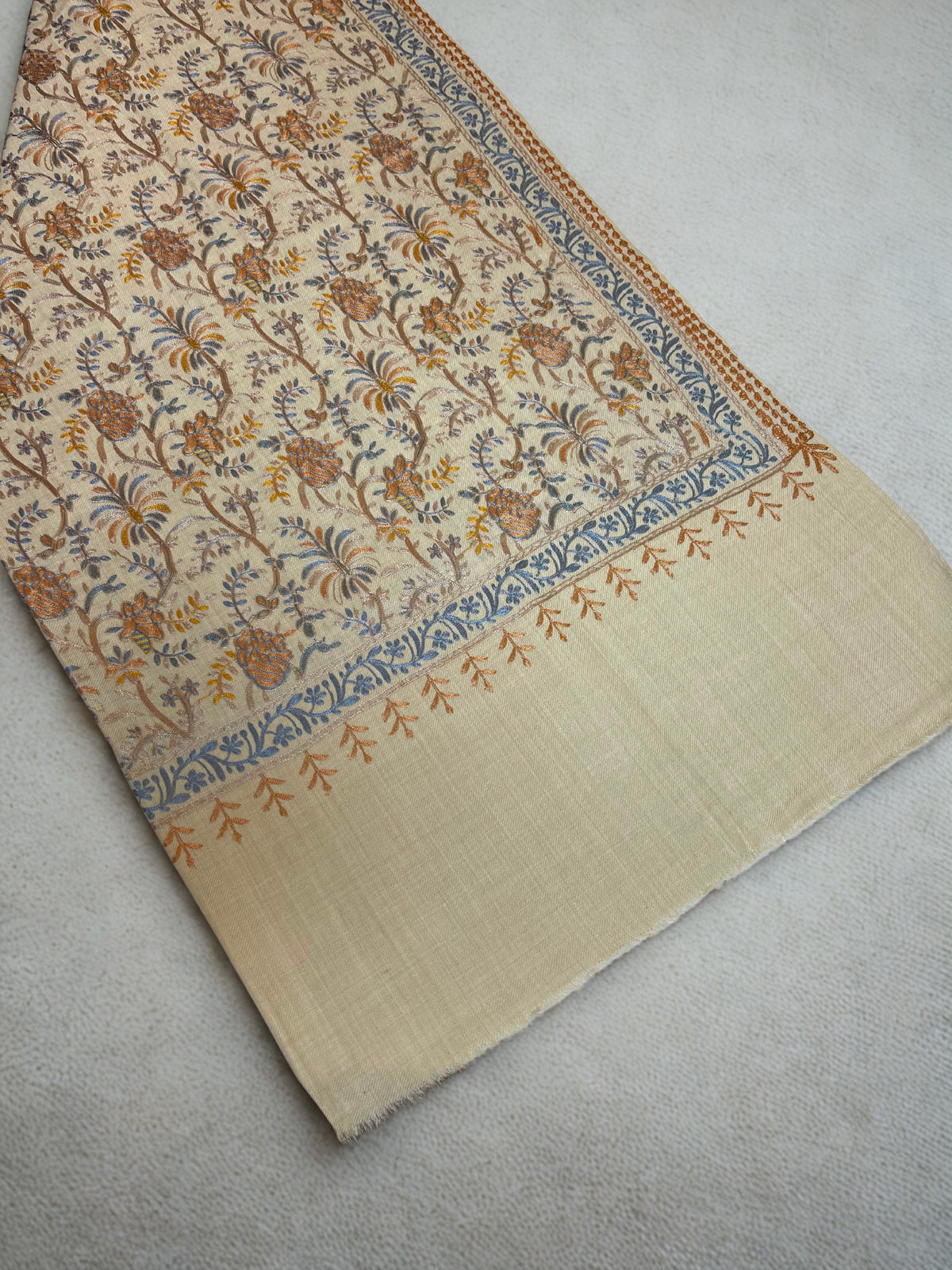 Elegant Floral Pashmina Shawl