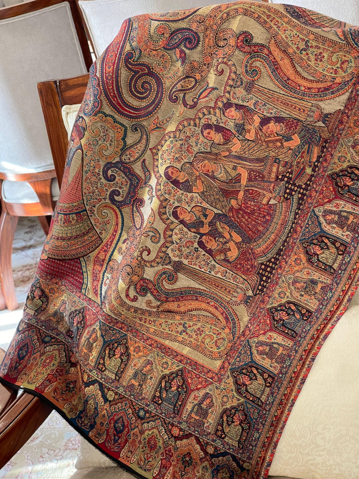 Kani Shikargah Pashmina Shawl