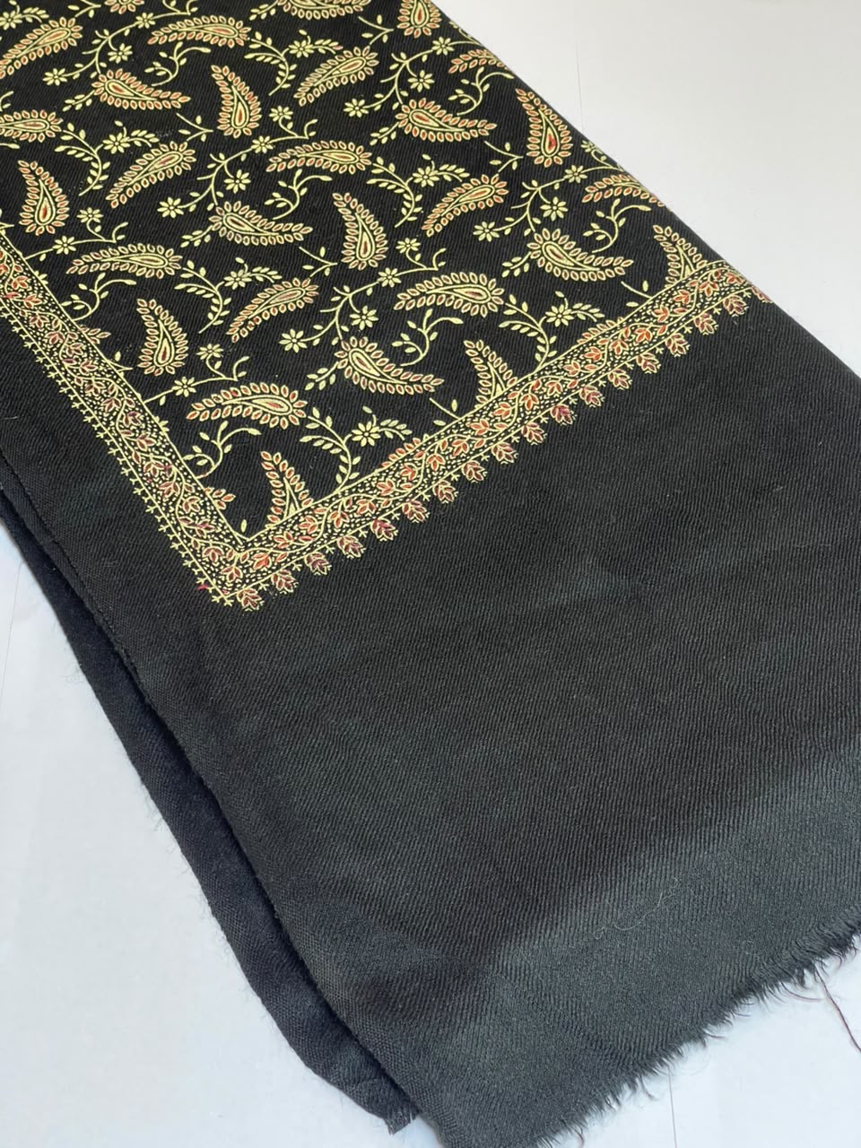Paisley Embroidered Pashmina Shawl- Royal Purple